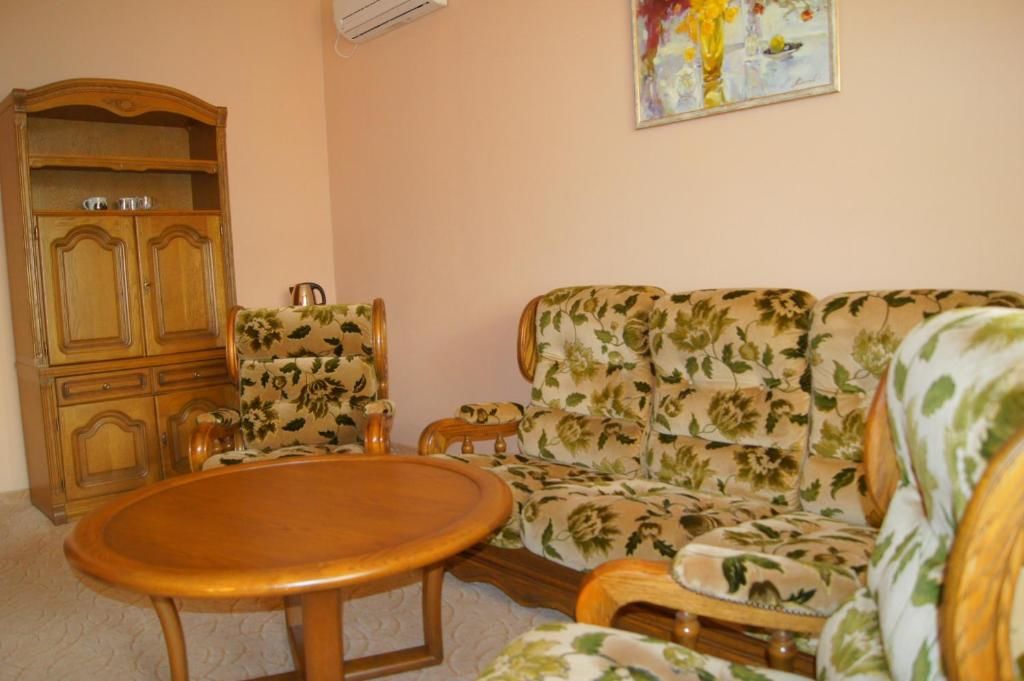 Отель Erney Laz Hotel Шаян